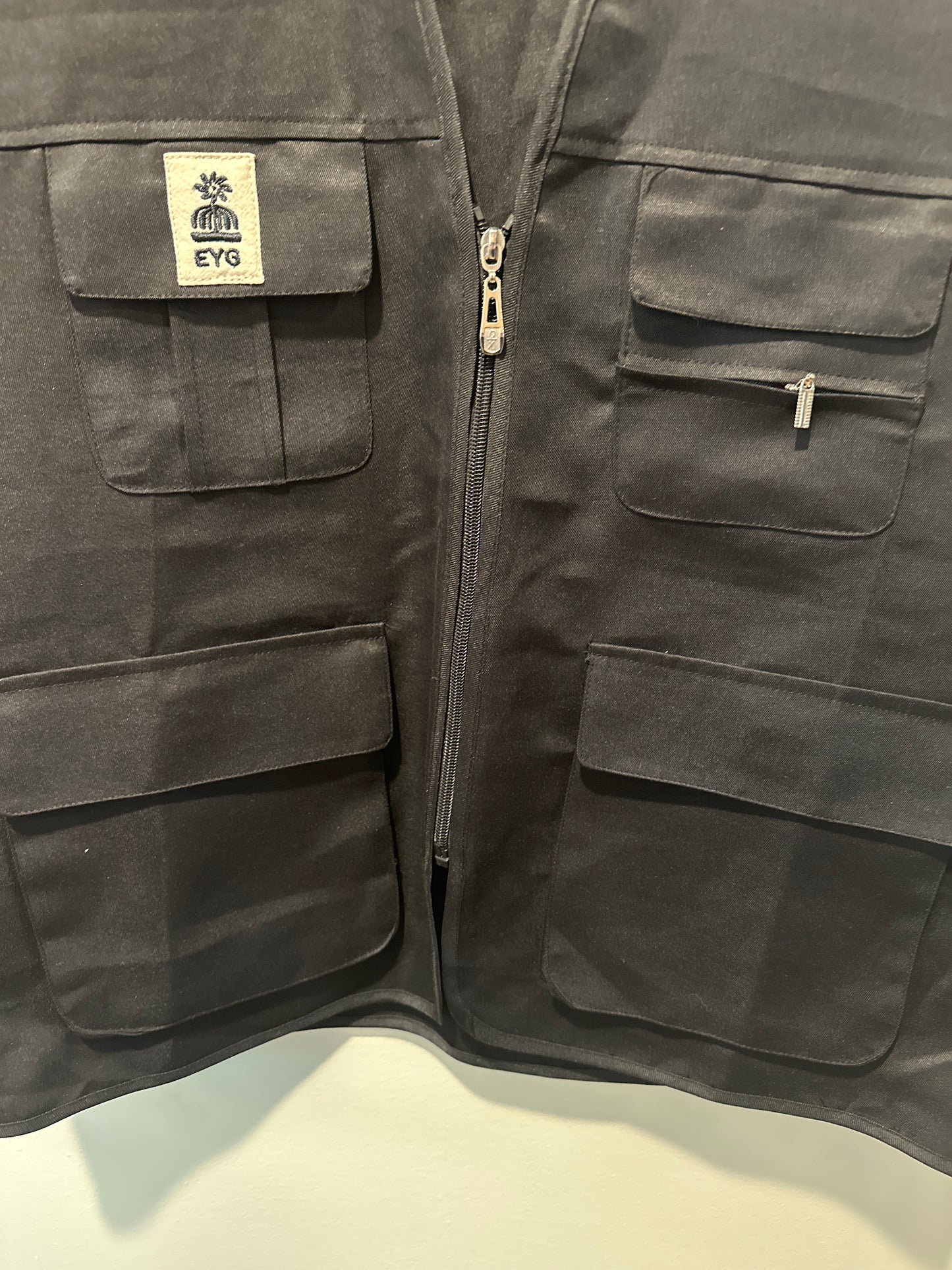 EYG Zipper Vest